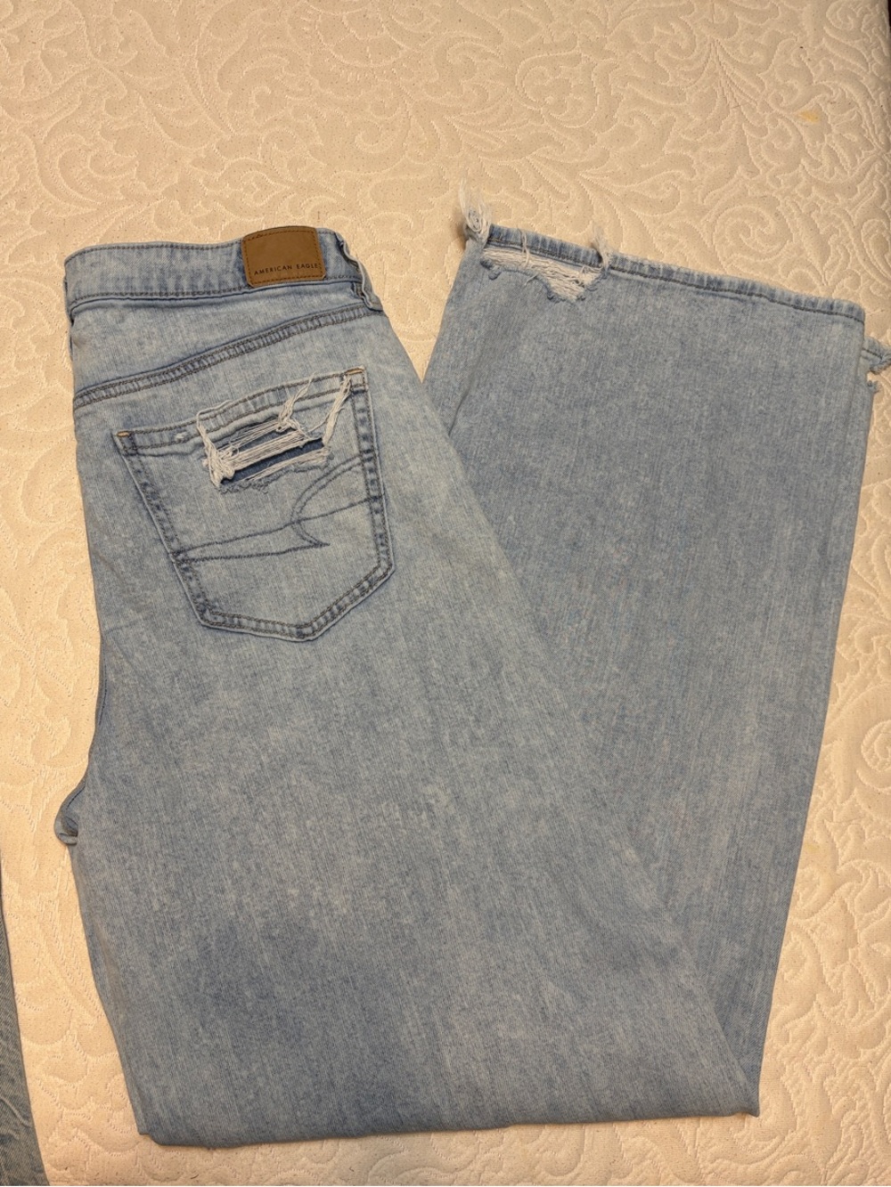 American Eagle Super High Rise Baggy Wide Leg Jeans